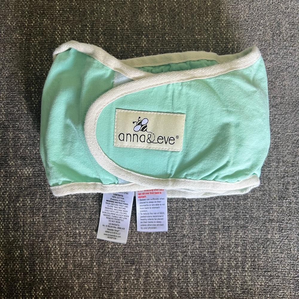 Anna & Eve Mint Green Baby Swaddle Strap